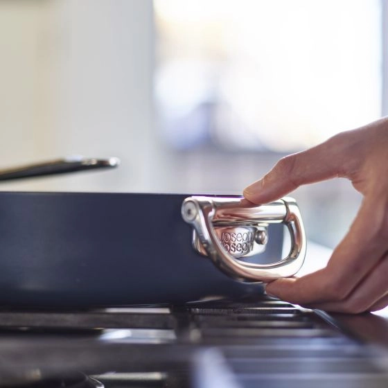 ست ماهیتابه جوزف جوزف با دسته تاشو