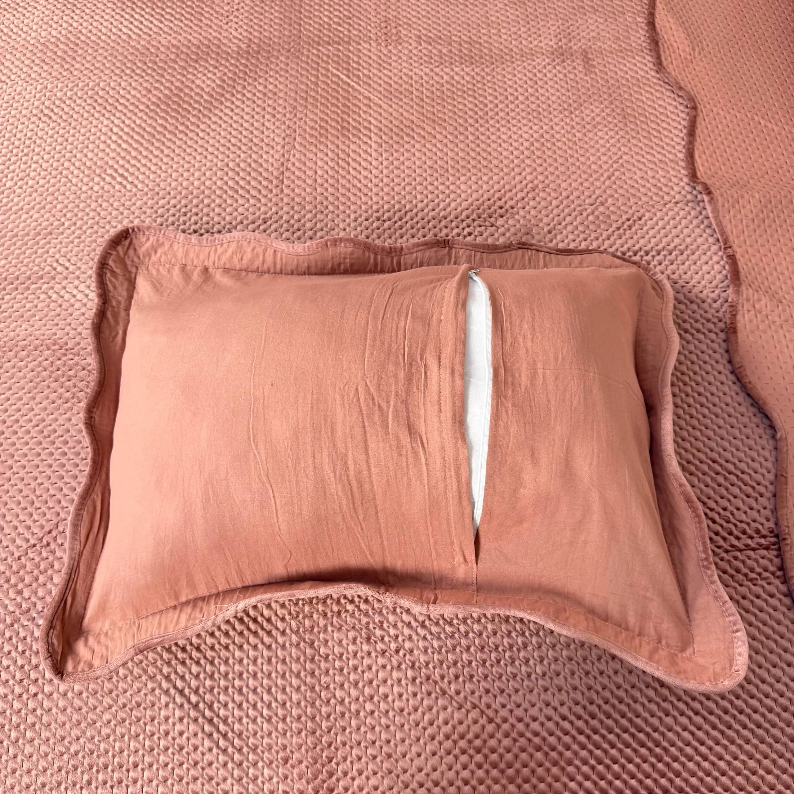 روتختی مخمل دو نفره کریستال طرح برجسته سایز ۲۳۰×۲۴۰ سانتیمتر - تصویر 19